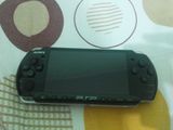 PSP-3004PB-2010+4 jocuri+memori stick pro duo 2gb