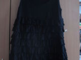 rochie neagra gen zara, bershka, mango,