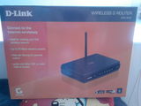 Router Wireless D-Link DIR-300 CU 4 porturi pentru LAN si 1 port WAN