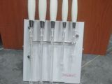 Set 5 cutite metalice albe cu suport si tabla