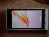 sony xperia s alb.