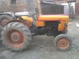 Tractor Fiat 411