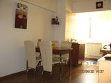 vand apartament 2 camere