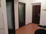 vand apartament 2 camere