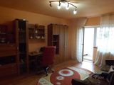 Vand apartament 3 camere decomandat