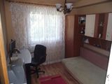 Vand apartament 3 camere zona Vlaicu, Fortuna, etaj 1/4