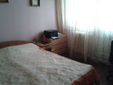 Vand apartament cu 2 camere semidecomandat