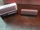 Vand Boxa Mini Jambox by Jawbone