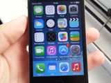 Vand iphone 4 16 GB black impecabil