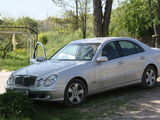 Vand Mercedes-Benz E.220 clasic din 2005