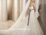 Vand Rochie de Mireasa Model Pronovias Orion 2013