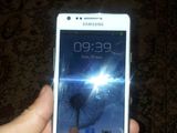 Vand samsung galaxy s2 pe alb