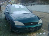 vand sau dezmembrez ford mondeo