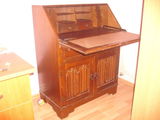 Vand Secretaire