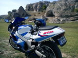 vand suzuki gsx r 600 + 2 casti