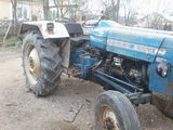 Vand tractor Ford 2000