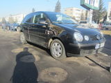 Vand Volkswagen Polo  2005 1.2 motor  dovada anaf +chitanta