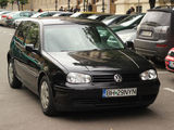 VW Golf 4 1.4 16 V - Negru Metalizat/Inmatriculat