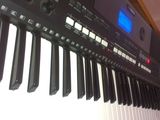 Yamaha psr e433